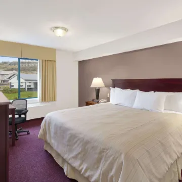 Days Inn by Wyndham Kamloops BC
