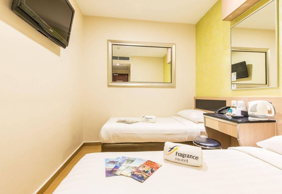 프래그런스 호텔 객실 내부 사진