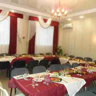 Tsaritsynskaya Hotel Dining/Meeting Rooms