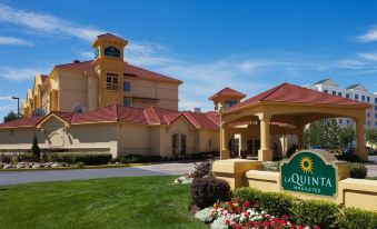 La Quinta Inn & Suites by Wyndham Salt Lake City Airport