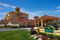 La Quinta Inn & Suites by Wyndham Salt Lake City Airport
