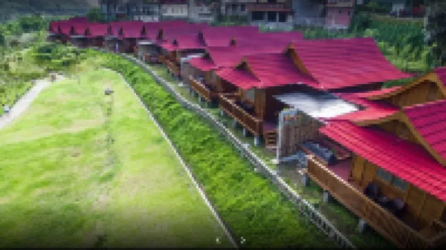 The Onsen Hot Spring Resort Hotel a 