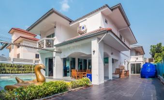 Pattaya Pool Villa