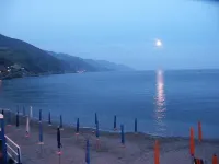 拜亞飯店 - 海滩