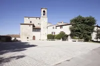 Castello Izzalini Todi Resort Hotels in Todi