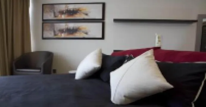 Hotel Centinela Grand