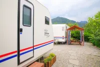Yeongwol Vacation Garden Caravan Hotel a Yeongwol-gun