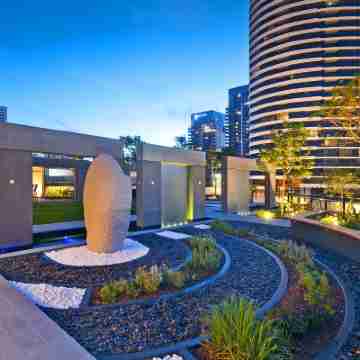 Oracle Resort Broadbeach - Gclr Hotel Exterior