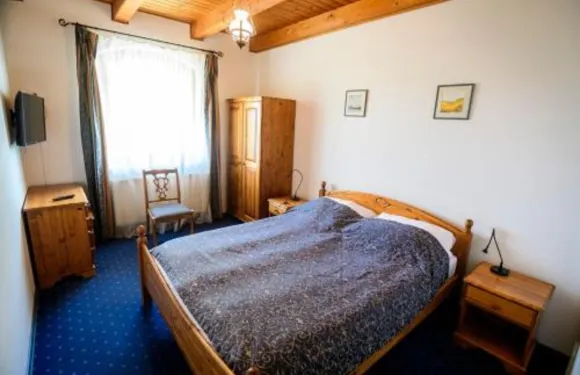 流浪漢汽車旅館及餐廳