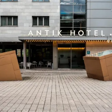 Hotel Antik San Sebastián Отели рядом с достопримечательностью «Пляж Ондаретта»