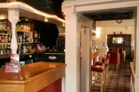 The Wheatsheaf Hotels in Crick