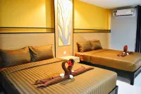 Saint Tropez Resort - 2-Star
