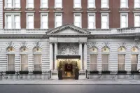 The London Edition Hotel di London