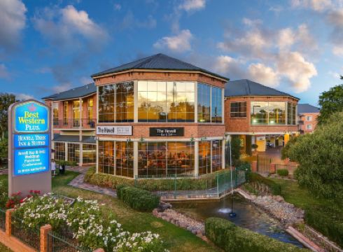 Best Western Plus Hovell Tree Inn