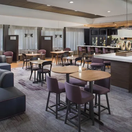 Courtyard Birmingham Homewood