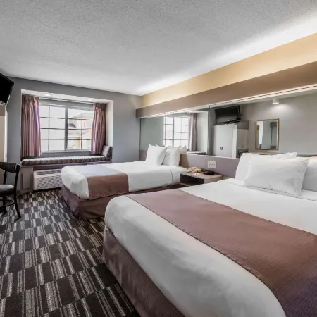 Microtel Inn & Suites by Wyndham Georgetown