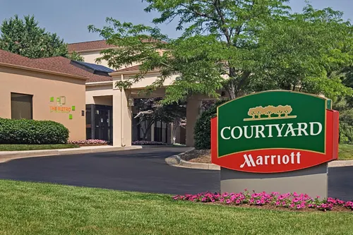 Courtyard Baltimore Hunt Valley Hotels in Cockeysville