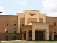 Hampton Inn  Winfield