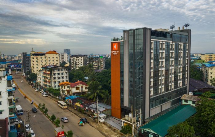 Hlaine Tet Hotel
