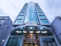 Palms Hotel Hotels in Quatre Bornes