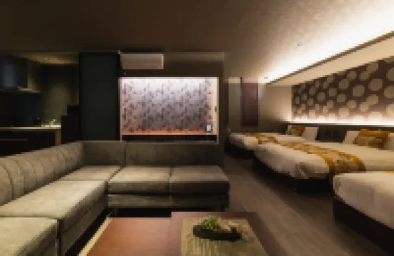 格蘭德貝塞別府站前酒店