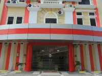 Hans Hotel Hotel dekat Pantai Tuing Jaya