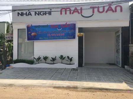 Mai Tuan Pham Hung Hotel Отели в г. Hiep Tan