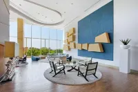 White Sands Beachfront l 2Br Condo with Ocean View