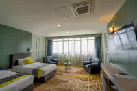 Manhattan Business Hotel Hotels in Emboodhu Finolhu