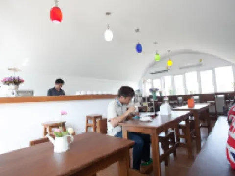 แฟนตาซี รีสอร์ท Fantasy Resort โรงแรมในอำเภอเมืองชัยนาท