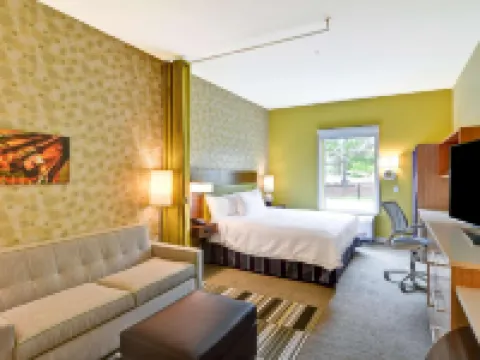 โฮม2 สวีทส์ บาย ฮิลตัน ซัมเมอร์วิลล์ โรงแรมในซัมเมอร์วิลล์