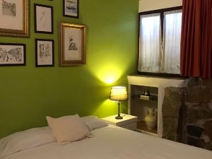 Hostal Leon Dormido