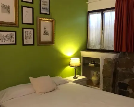 Leon Dormido Rooms & Apartments Hotels in Polop