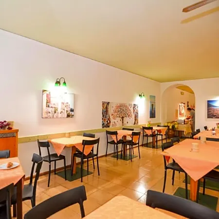 Hotel Modena Old Town