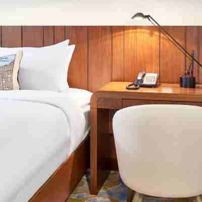 Metropolitan Hotel Vancouver Rooms