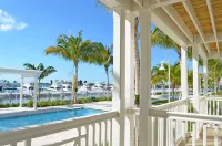 Hilton Key West Resort & Marina - piscina