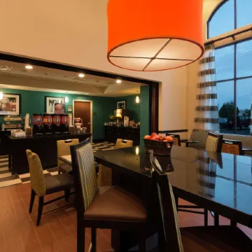Hampton Inn & Suites Clarksville