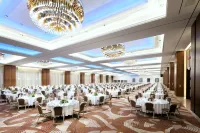 DoubleTree by Hilton Hotel & Conference Centre Warsaw - Afhentnings-/afleveringstjenester