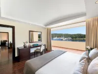 Porto Carras Meliton Hotels in Sithonia