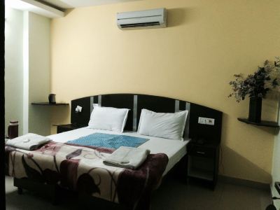 Hotel Surya Plaza