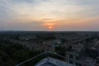 Wenchang Space Exploration Moon Seaview Theme Apartment - Mountain view