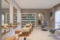 Radisson Hotel and Convention Centre OR Tambo Airport - spa