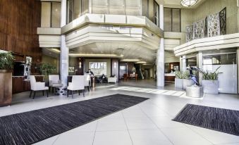 Executive Suites Hotel & Conference Center, Metro Vancouver