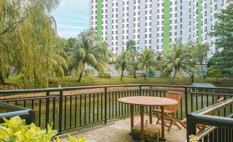 Apartemen Green Lake View by Farida Pro Tower E