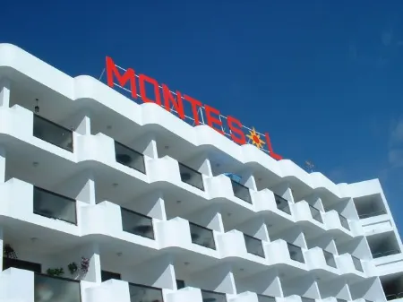 Apartamentos Montesol