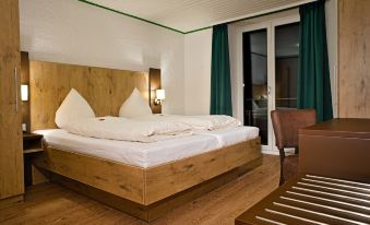 Natur- Und Wanderhotel am Steinbachtal