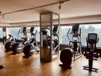 The Landmark Towers - Gym