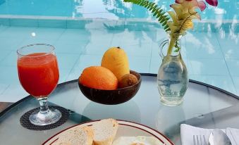 Fernando's Hotel - Housity
