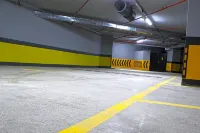 Ramada Plaza by Wyndham Ordu - Bãi đậu xe
