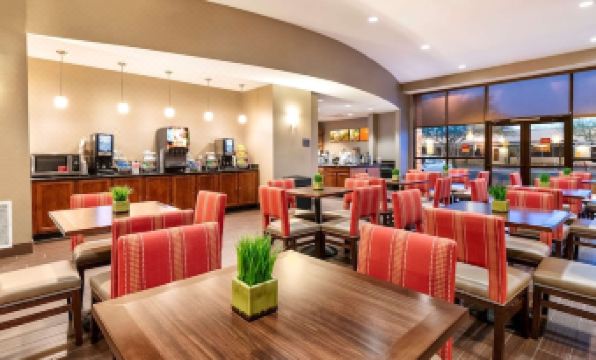 1. 컴포트 스위트 ..